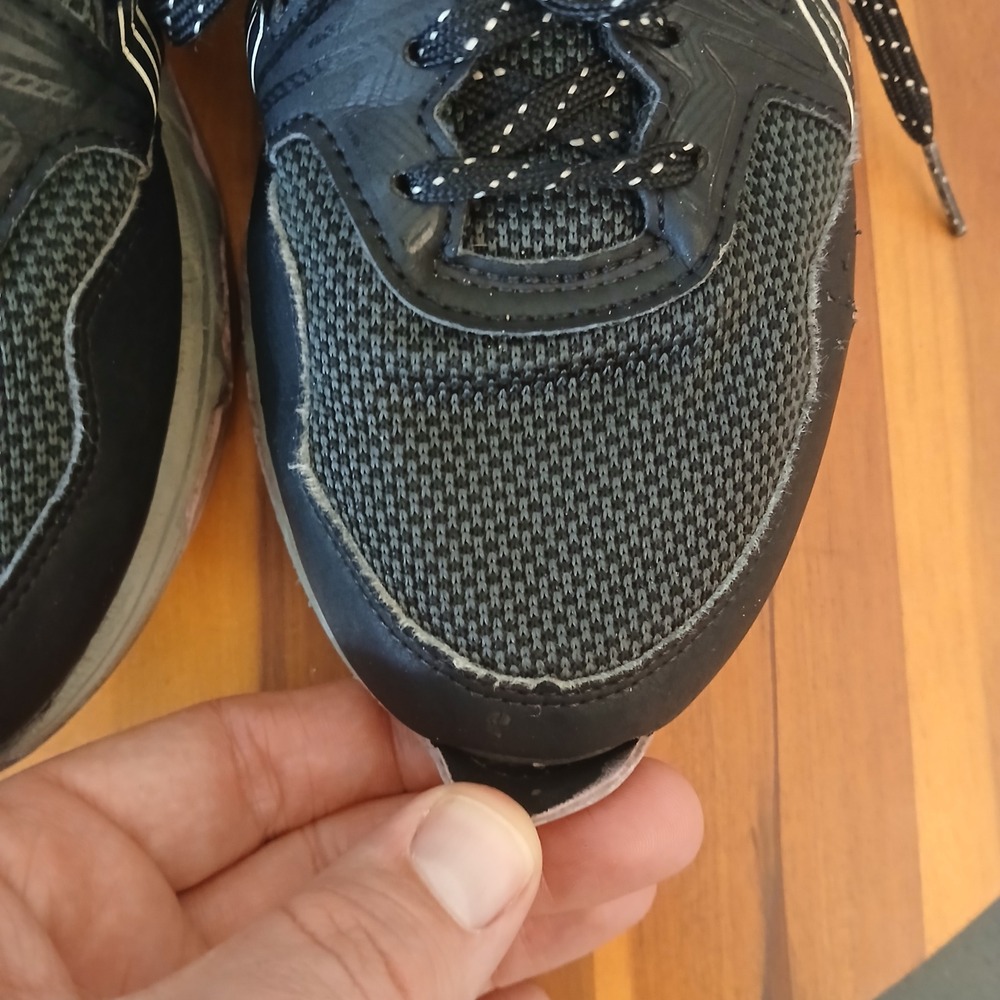 Asics Gel-Venture 8 Running Shoes Womens 8.5 Wide Black Trail Athletic 1012A706 - Picture 4 of 12